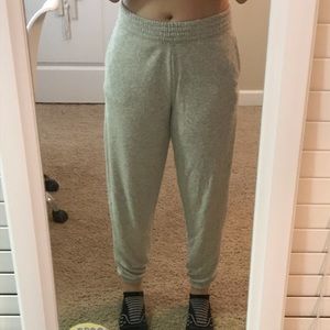 Grey sweatpants -size small-
